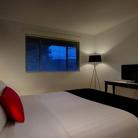 Crest On Barkly Serviced Apartments Мелбърн Екстериор снимка