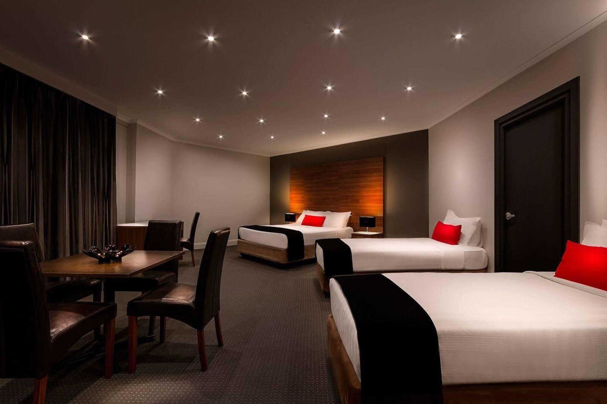 Crest On Barkly Serviced Apartments Мелбърн Екстериор снимка